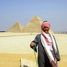A friendly native at the Giza plateau