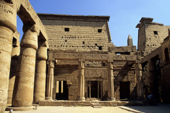 Luxor temple, Tuthmosis shrine