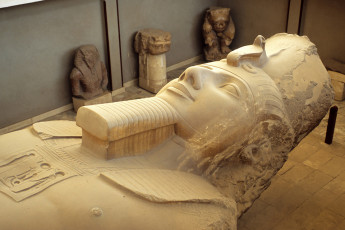 Giant statue of Ramses II, Memphis